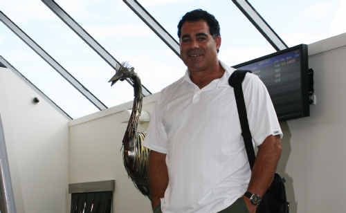 Mal Meninga at the revamped Emerald Airport, posing with the wire emu. Mal Meninga at the revamped Emerald Airport, posing with the wire emu.